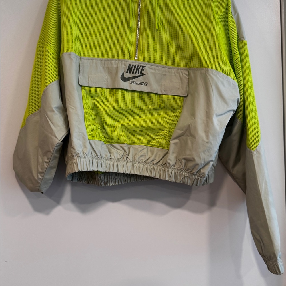 Nike Women's Neon Green mesh Jacket - Picture 5 of 6